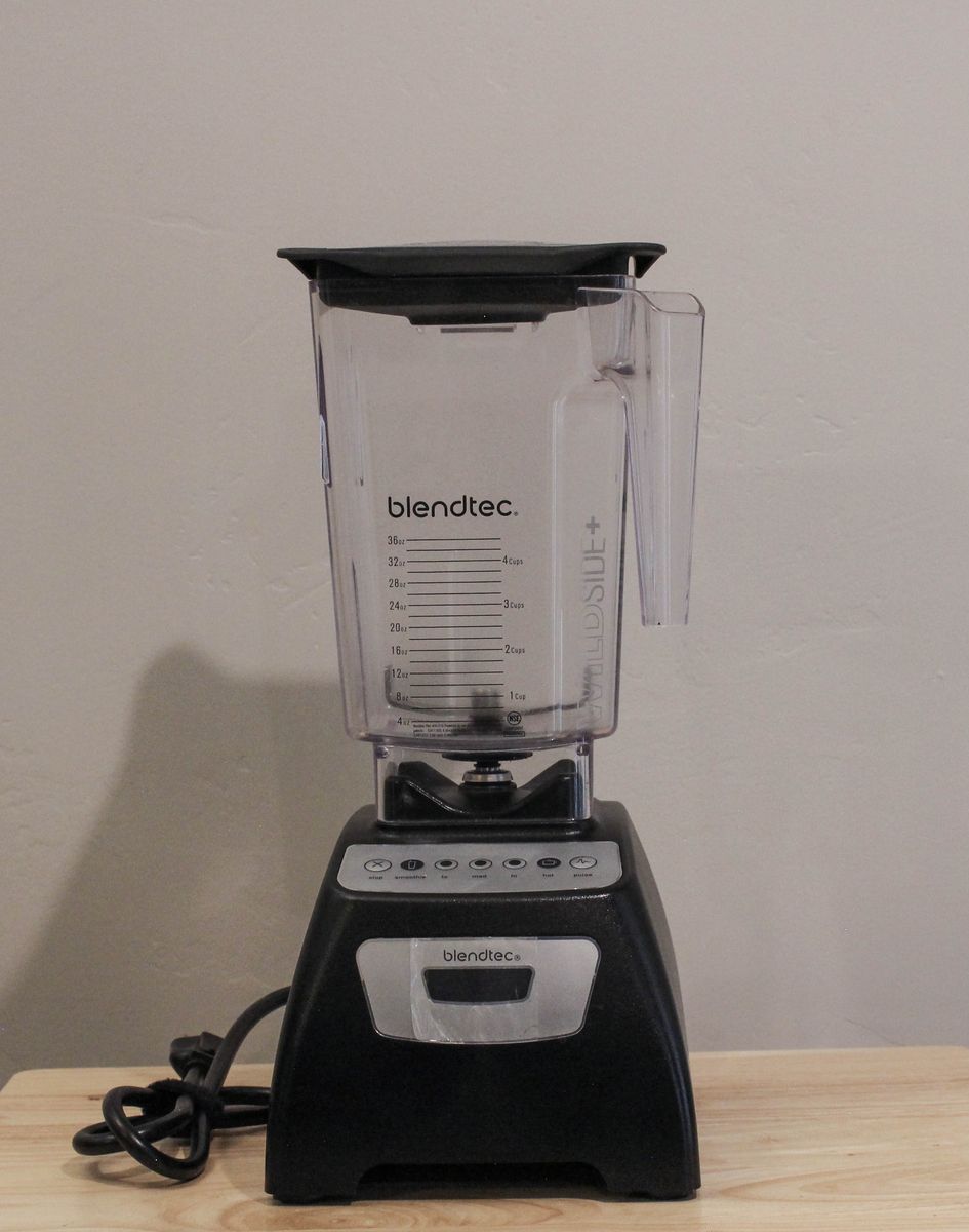 Blendtec Classic 570 Blender — CTB2 — 1575W