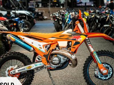 ISO 2025 KTM 300 XC-W Factory Edition