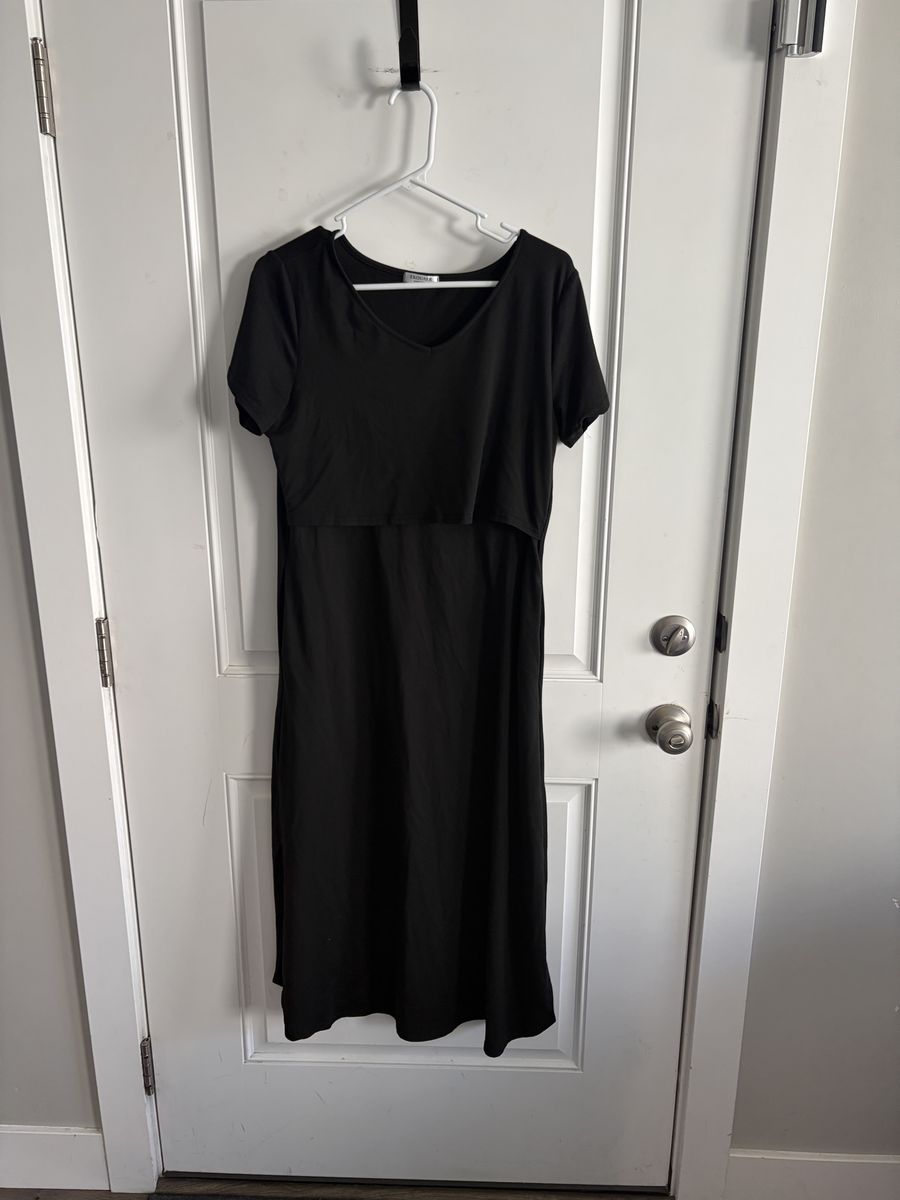 Ekouaer Black Short Sleeve Maternity/Nursing Midi Dress Size M