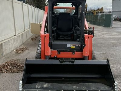 Large Track Skid CTL Bobcat for Rent. Kubota SVL75-3 With Enclosed Cab