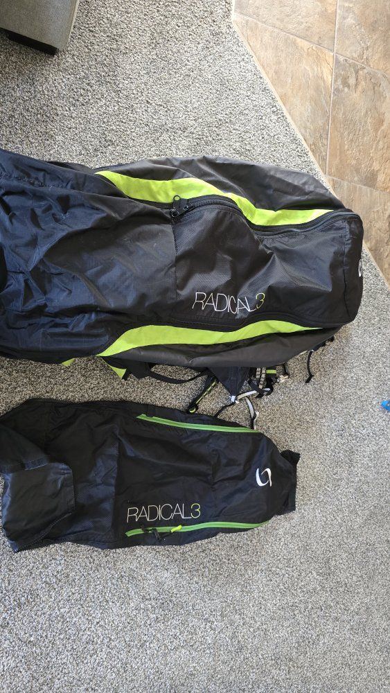 Supair Radical 3 Reversible Paragliding Harness Backpack - Black Green
