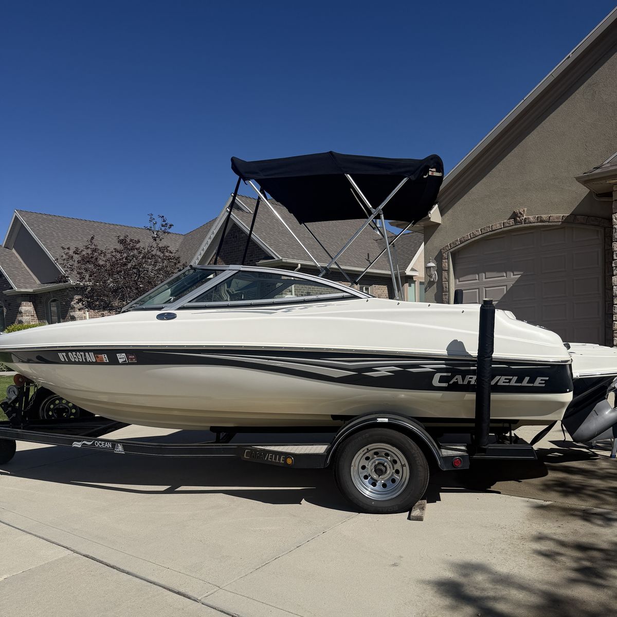 2004 Caravelle Open Bow with Volvo Penta 4.3 GXi - 4.3-liter V6