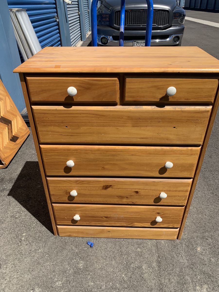 Dresser drawers