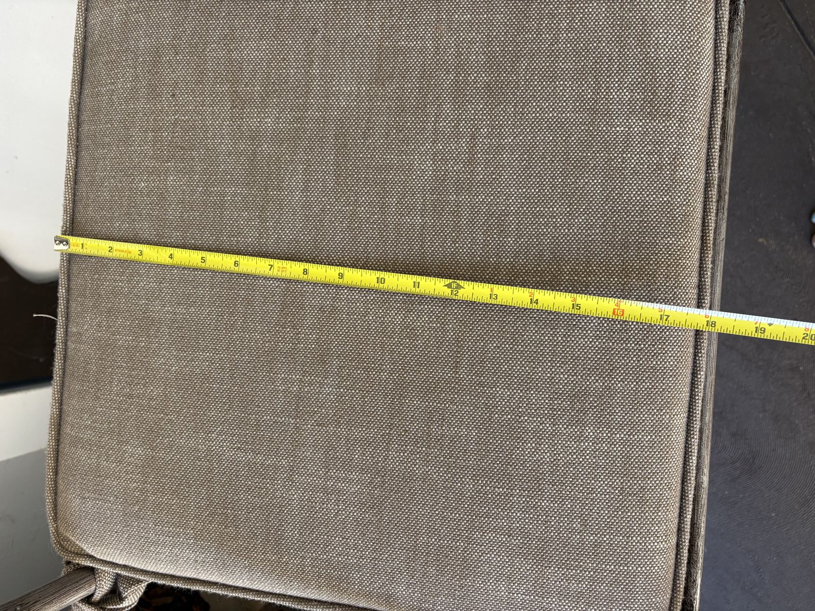 Main image 3
