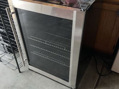 Magic Chef Mini Fridge