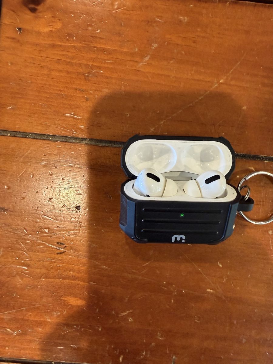 Apple AirPods Pro 2