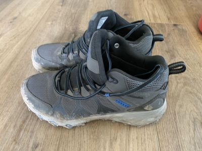 Hiking boots men’s