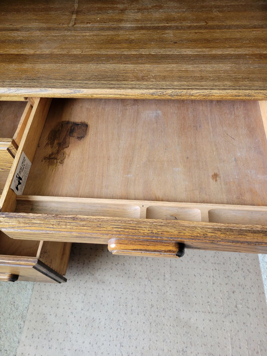 Main image 12