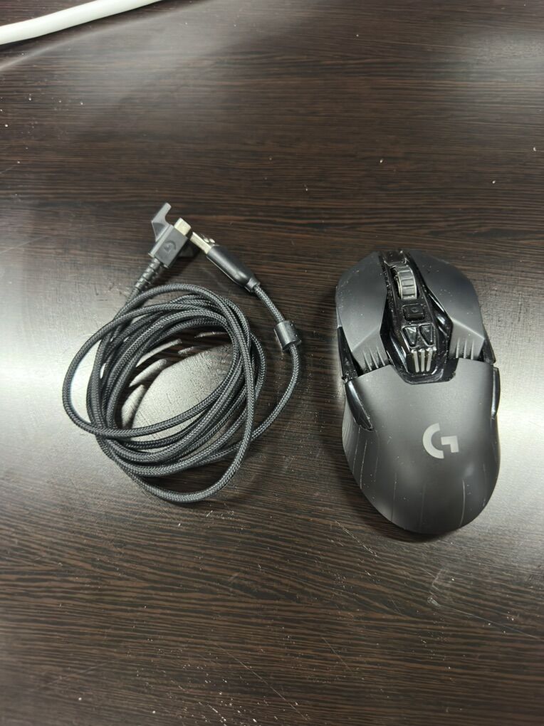 Logitech G900 Chaos Spectrum