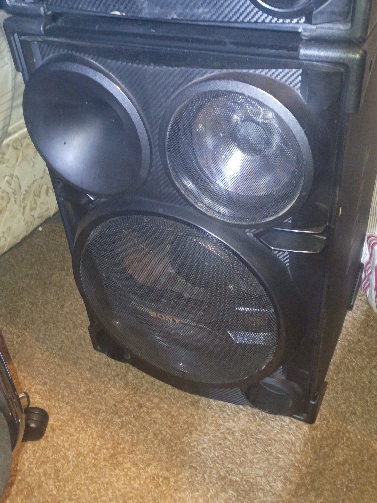 Sony SS-SH2000 speakers