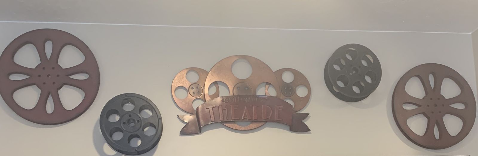 Main image 3