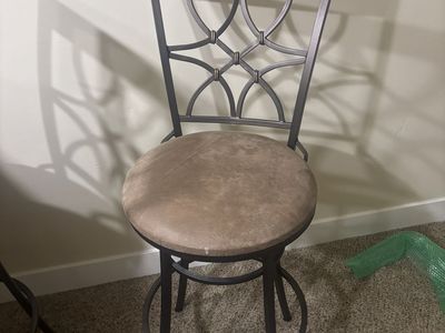 Free Barstools