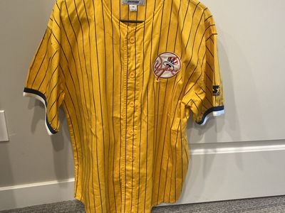 Vintage Starter Brand - NY Yankees yellow and black pinstripe jersey - Medium - NEW