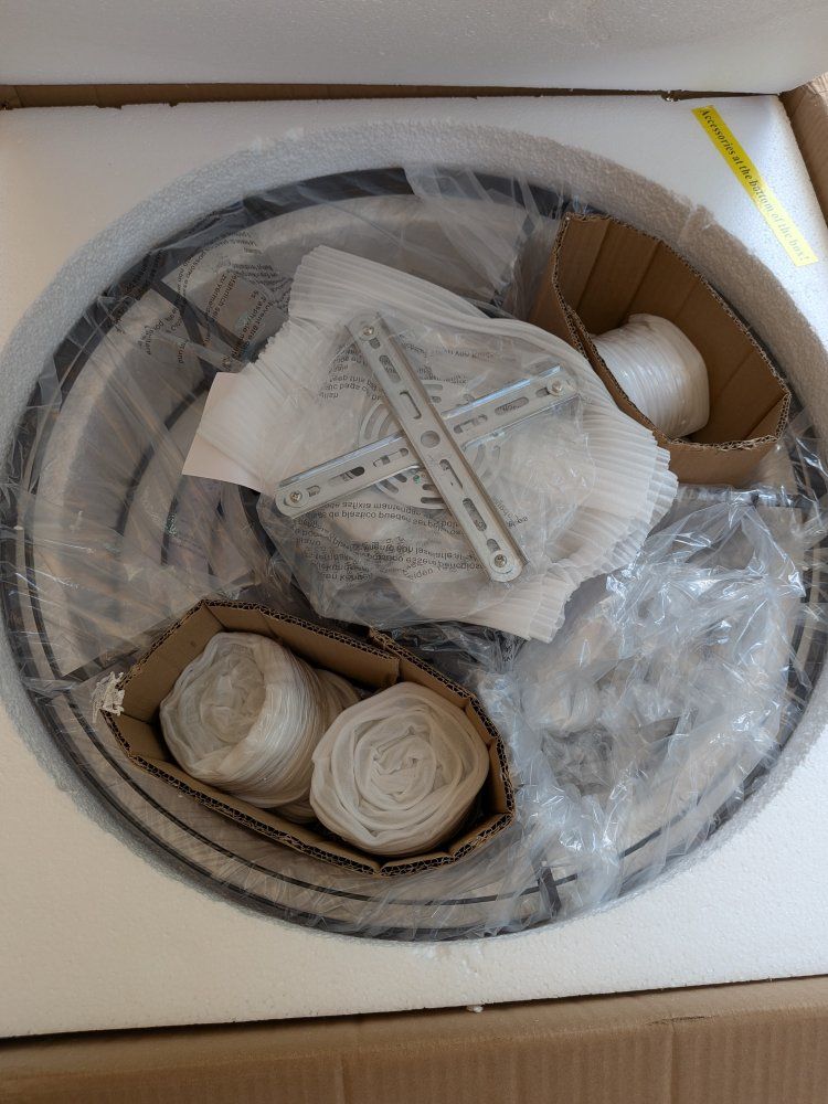 Main image 4
