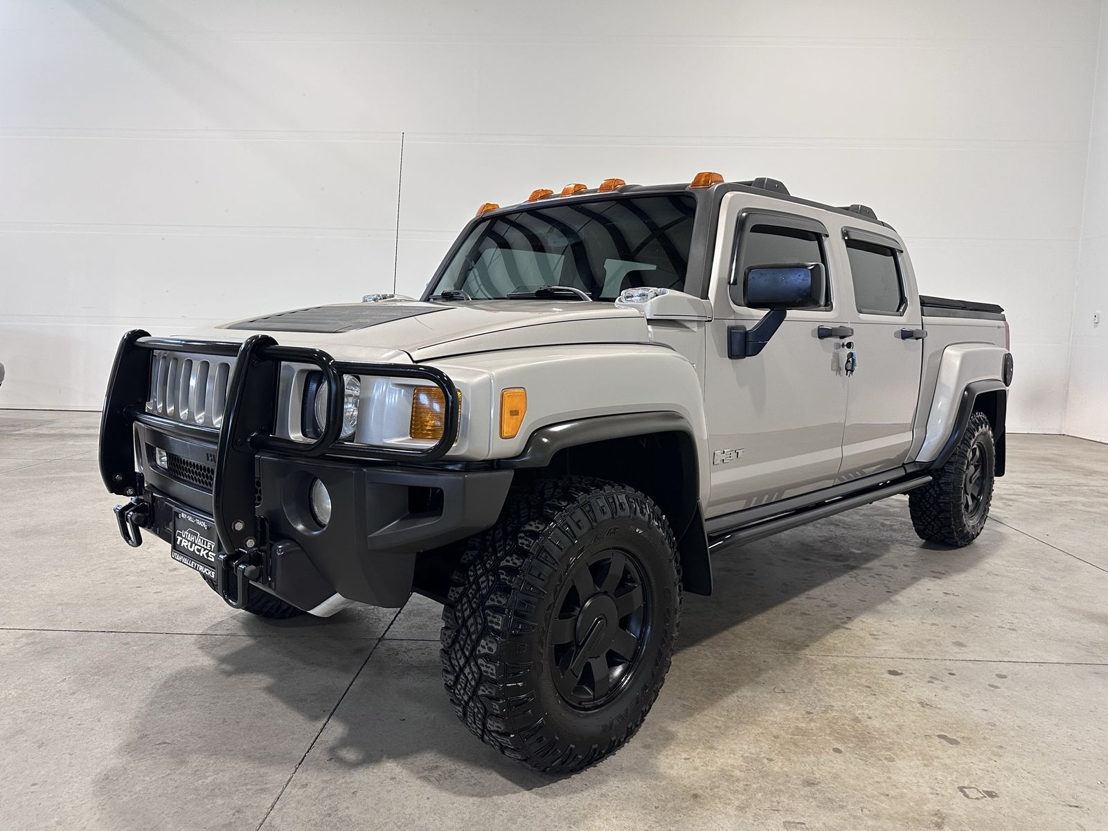 2009 Hummer H3T Alpha
