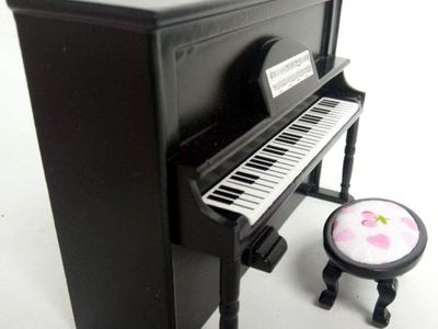 BRAND NEW MINIATURE DOLL HOUSE DOLLHOUSE PIANO