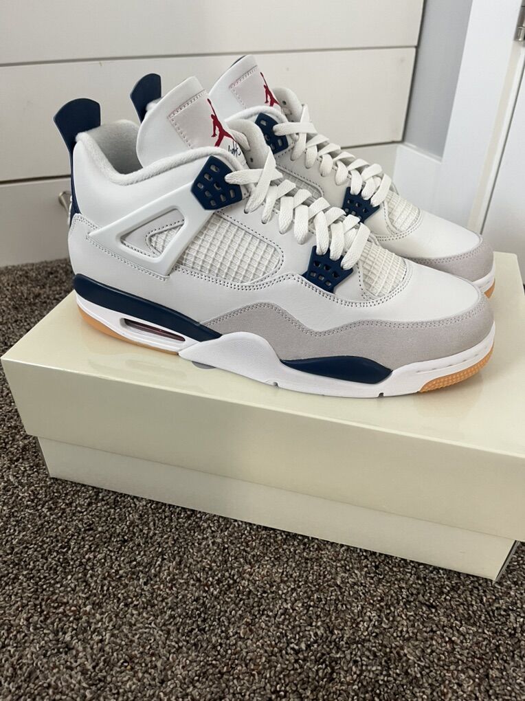 Nike SB Air Jordan Retro SP Navy  Men’s Size 12