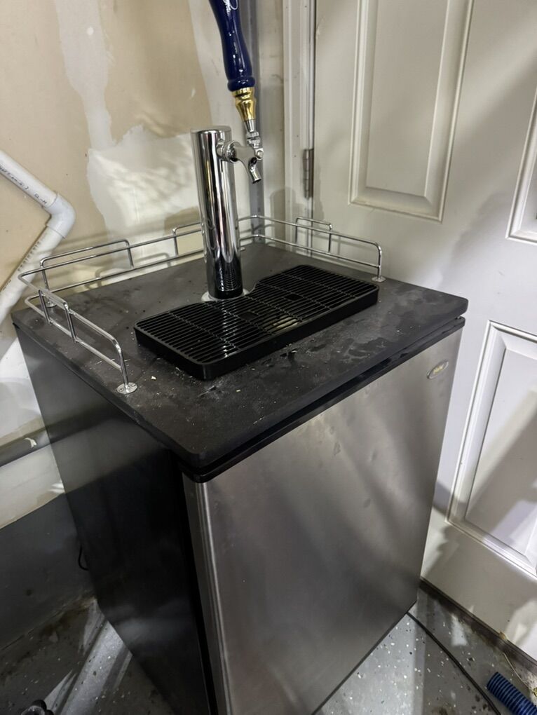 Brewmaster Kegorator Home Brew