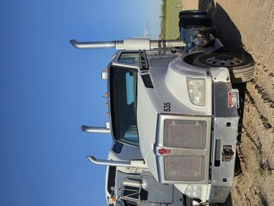 2015 Kenworth T880