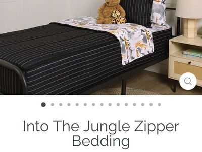 Beddy’s Twin Size Kids Animal Print & Pinstripe Zipper Bedding Set with Pillowcase