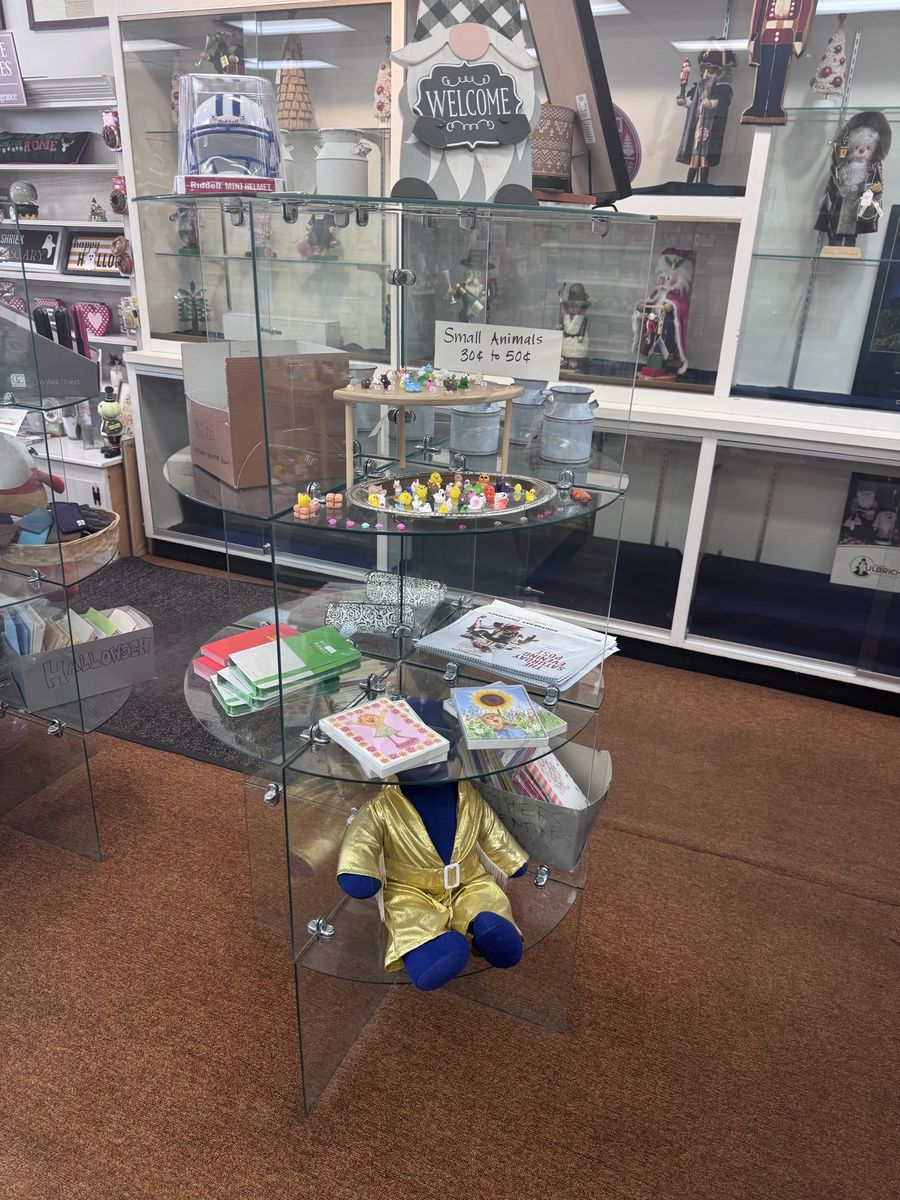 Retail Glass fixture