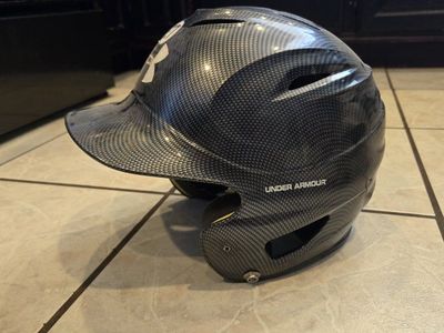 Under Armour UABH100 Carbon Fiber Baseball Batting Helmet Size 6½-7½