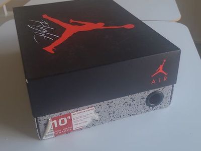 Nike Air Jordan 4 Retro White Cement Size 10 with Box