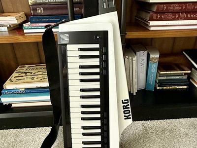 Korg RK 100S Key-Tar