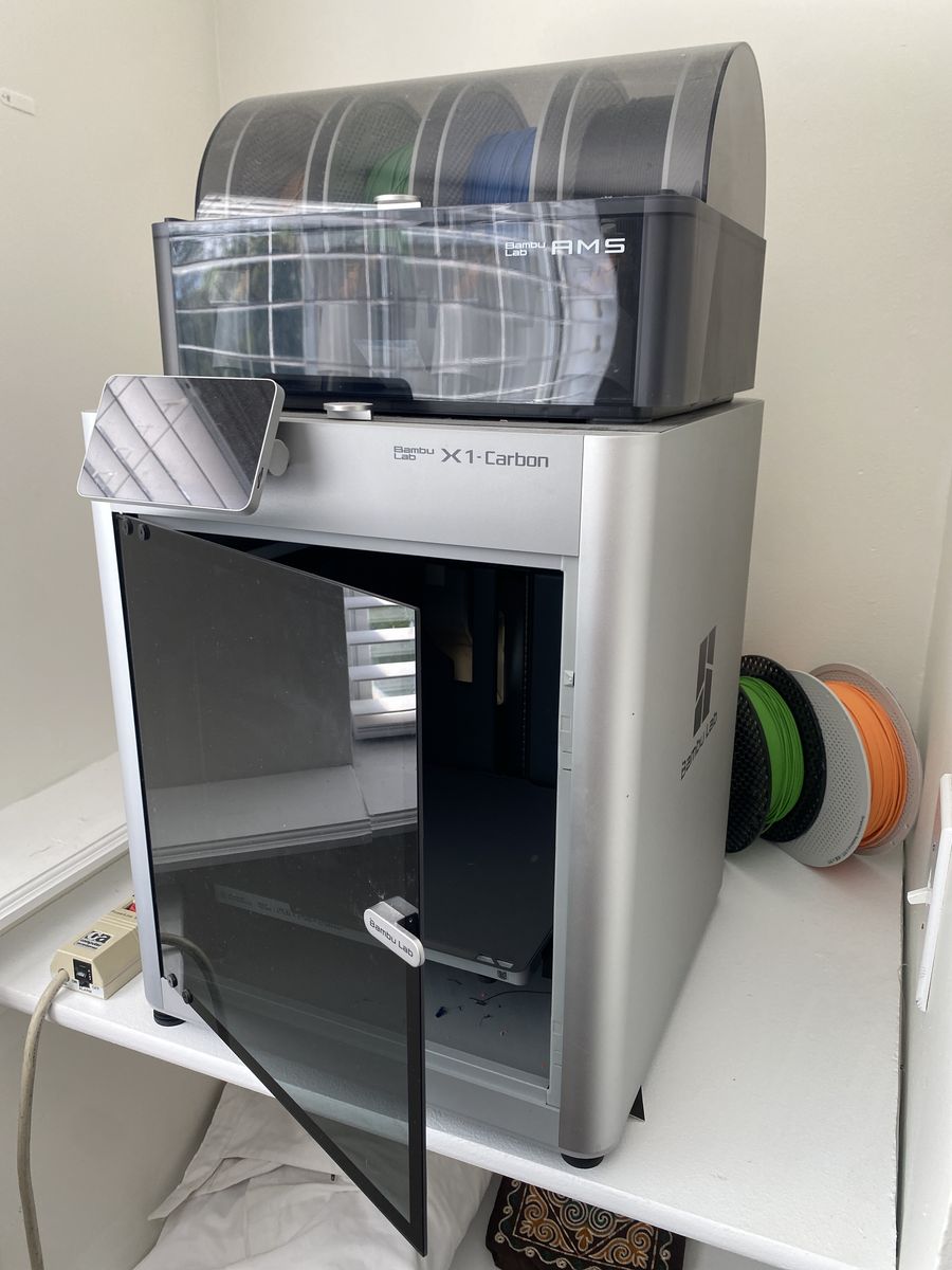 Bambu X1C 3d printer with AMS