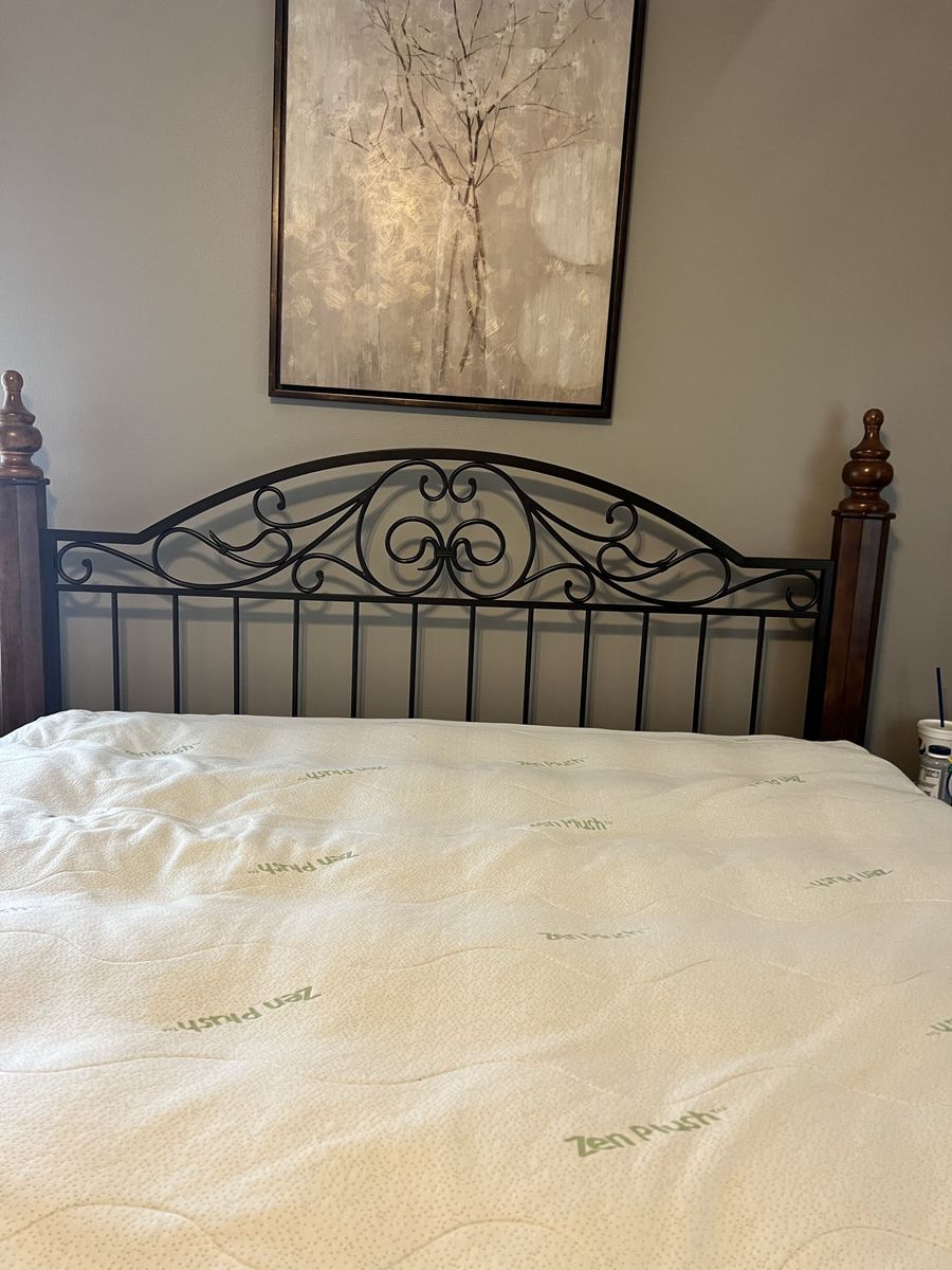 King Size Wood & Wrought Iron Bed Frame and Matching 5-Drawer Dresser