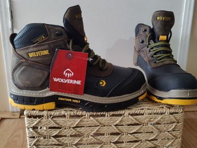 New wolverine work boots