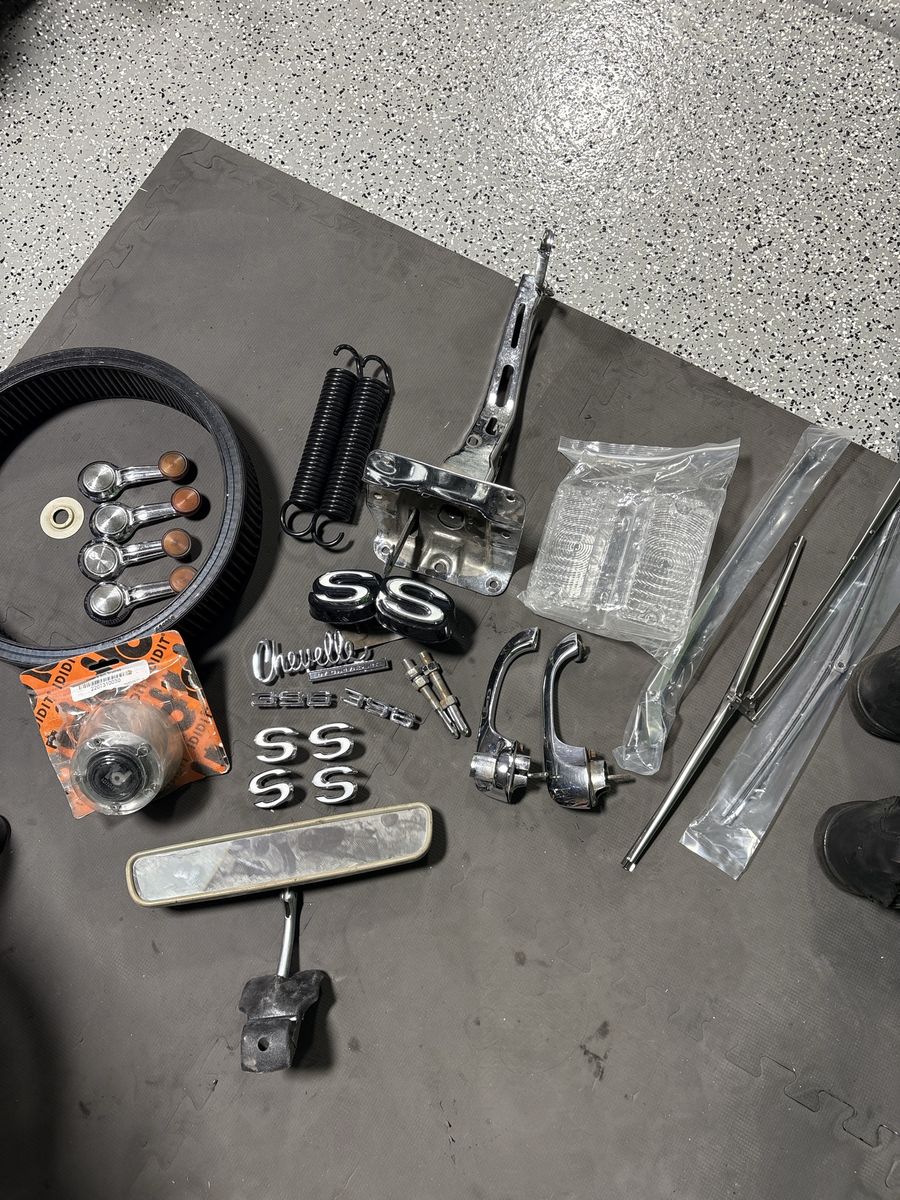 1970 Chevelle SS Emblems Chrome hood latch Door Handles miscellaneous Parts