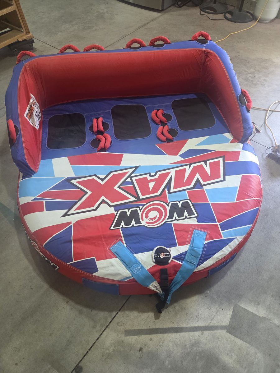 Inflatable Towable Tube