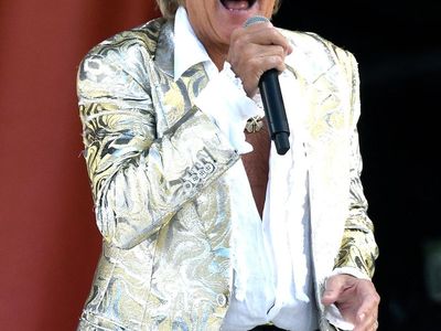 Rod Stewart @ USANA - front & center seats - best seats - 06/19 Sat @ 7:30 PM