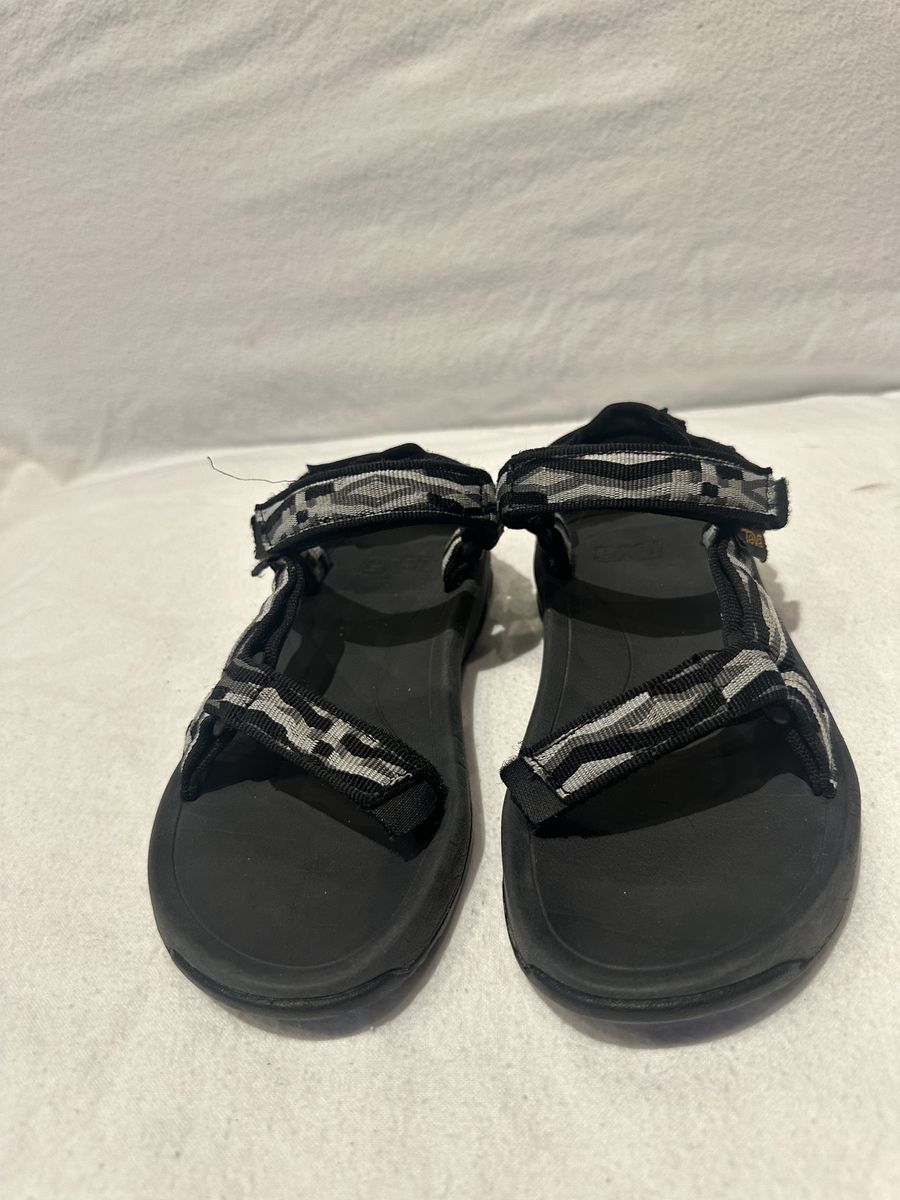 Teva Youth Size 1 Black/Gray Sports Sandals