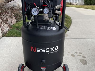Nessxa 14 gl Air Compressor LIKE NEW