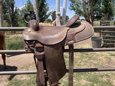 Circle Y Cutting Saddle 16”
