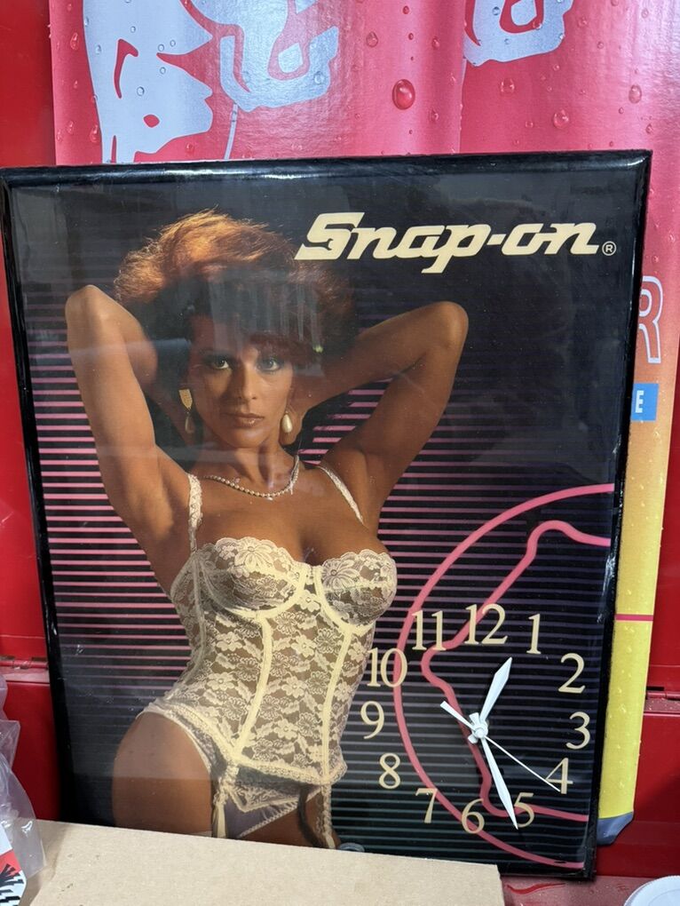 Snap On Clock