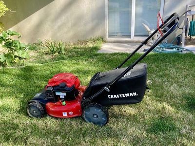 Craftsman self-propelled lawnmower