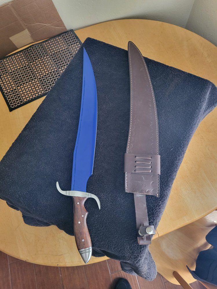 24" Hunting Knife. 