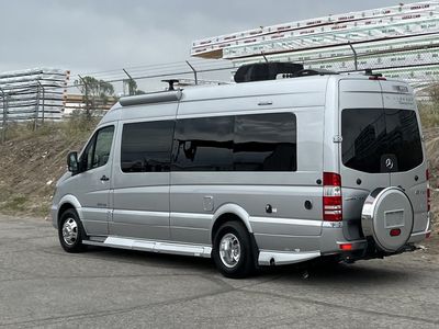 208 Winnebago Era 70M Mercedes Chassis