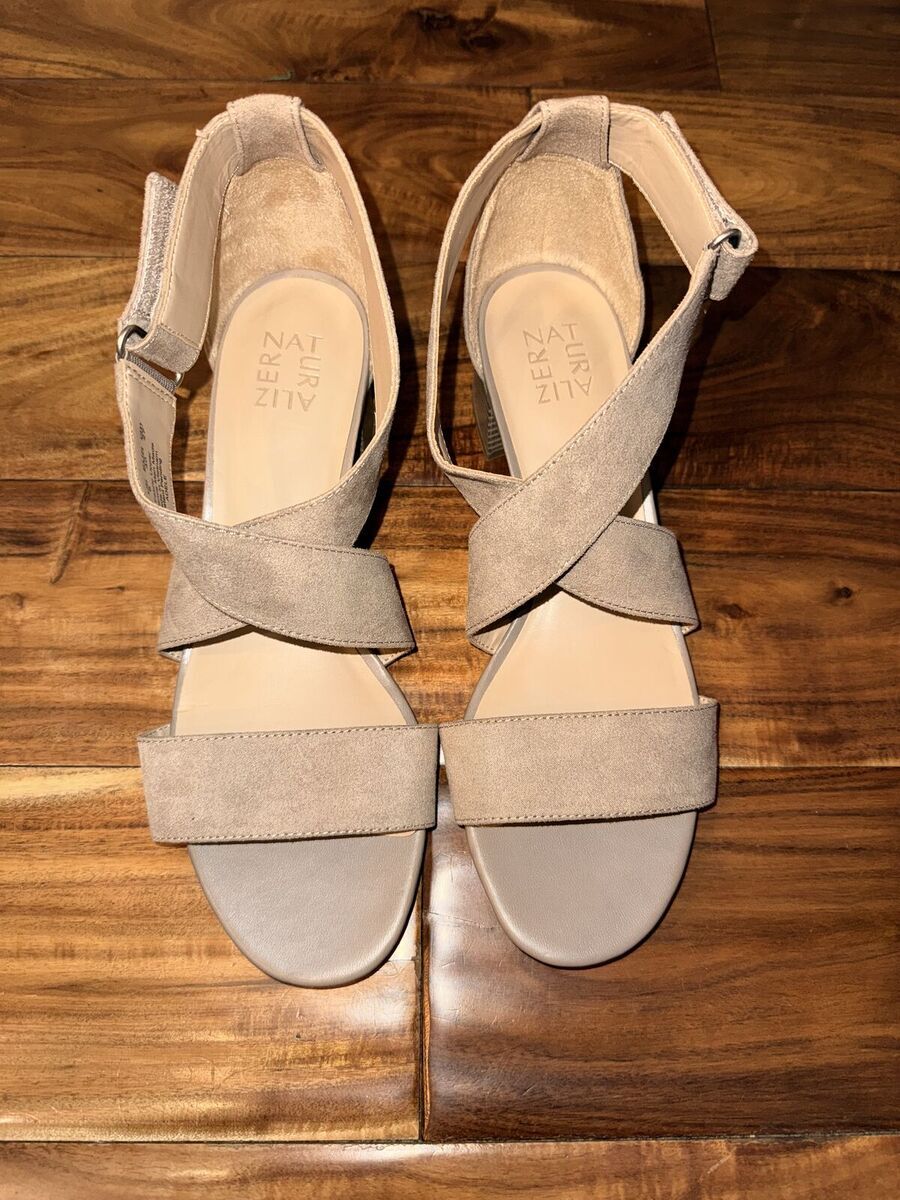Brand New Women Size 10 Naturalizer Adele dress sandals