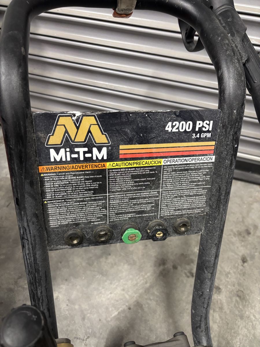 Pressure washer