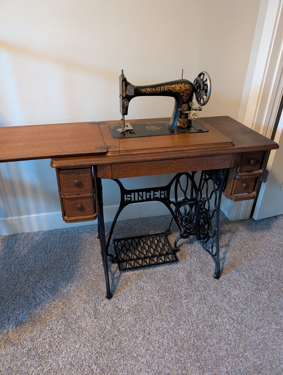 Vintage Treadle Sewing Machine