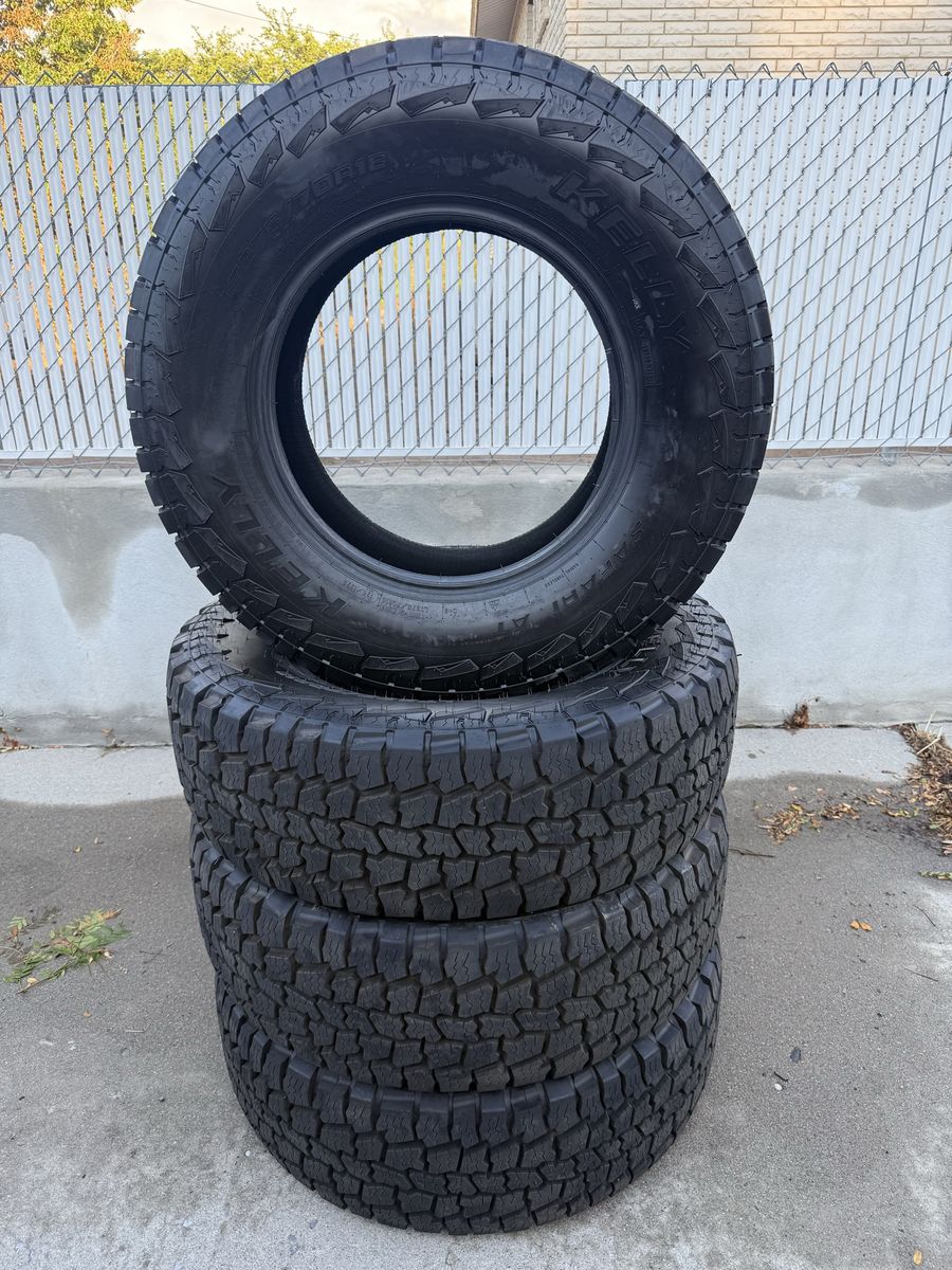 Kelly safari a/t tires 275/70R18