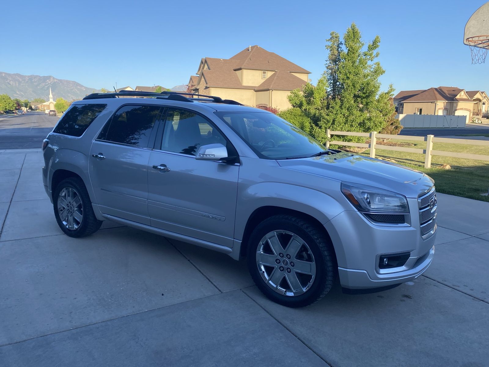 2014 GMC Acadia Denali