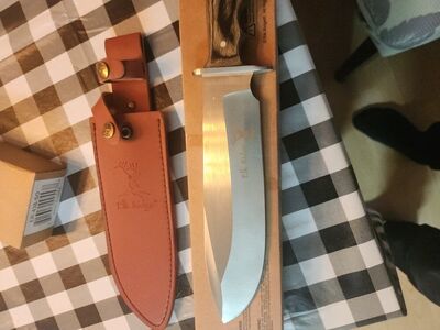 hunting knife