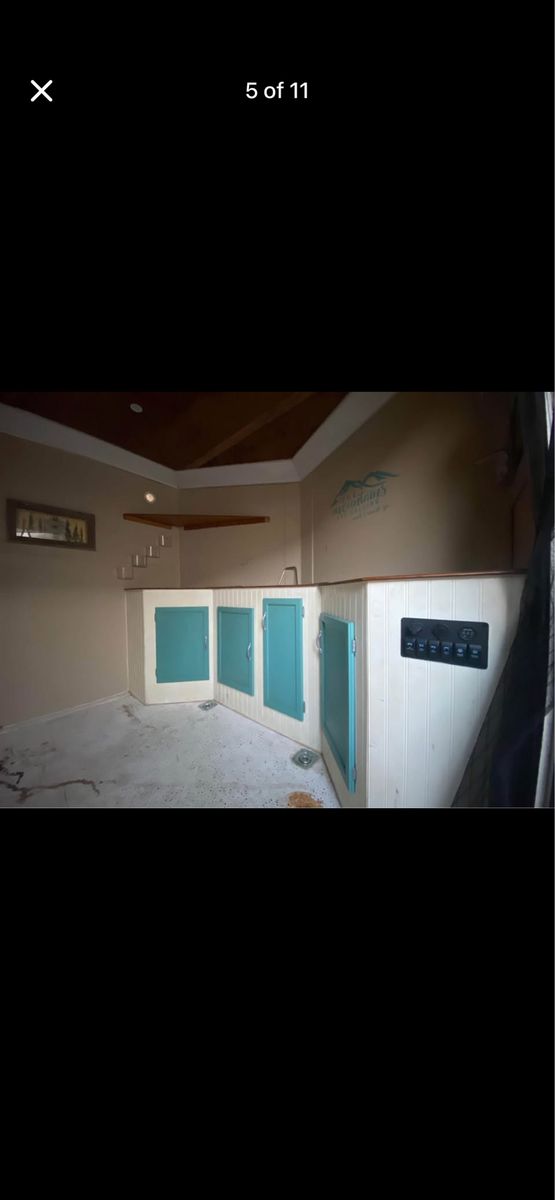 Main image 4