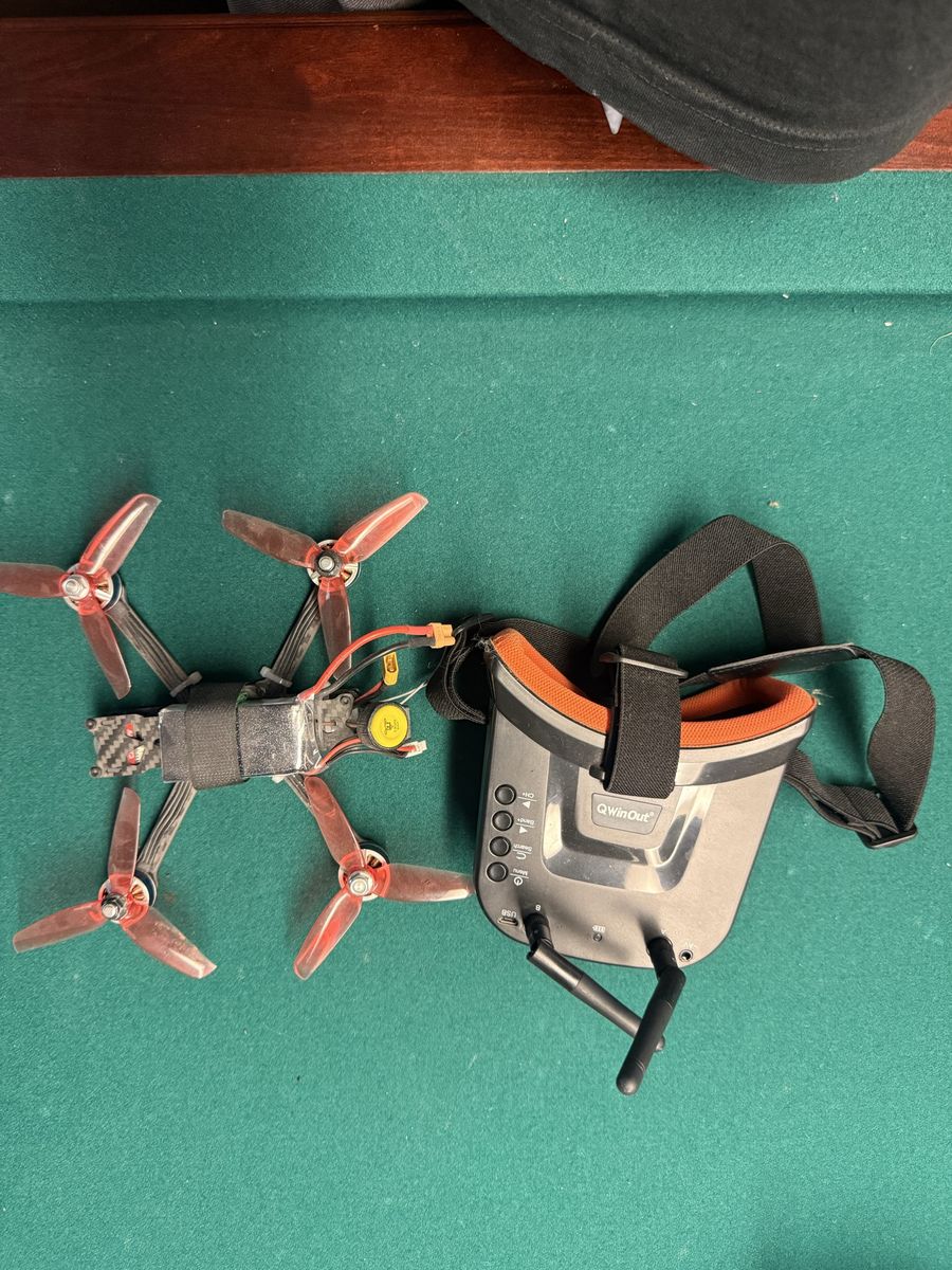 FPV Drone Quadcopter & QWinOut Goggles Set no battery charger I can find a controller to connect for an extra 50$ very nice!