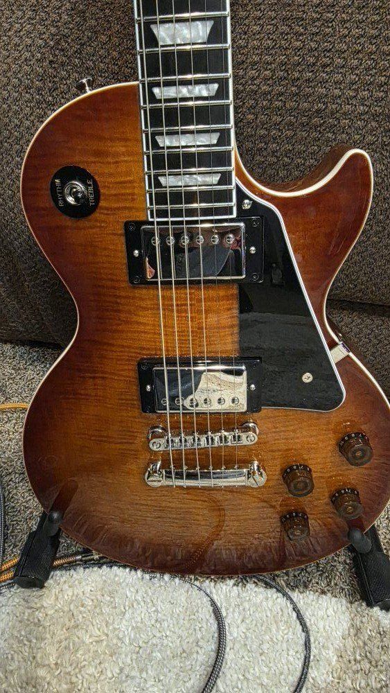 PLEK'D Epi Les Paul Modern Figured top Mojave brst